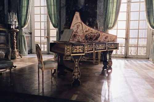Hudobný salón